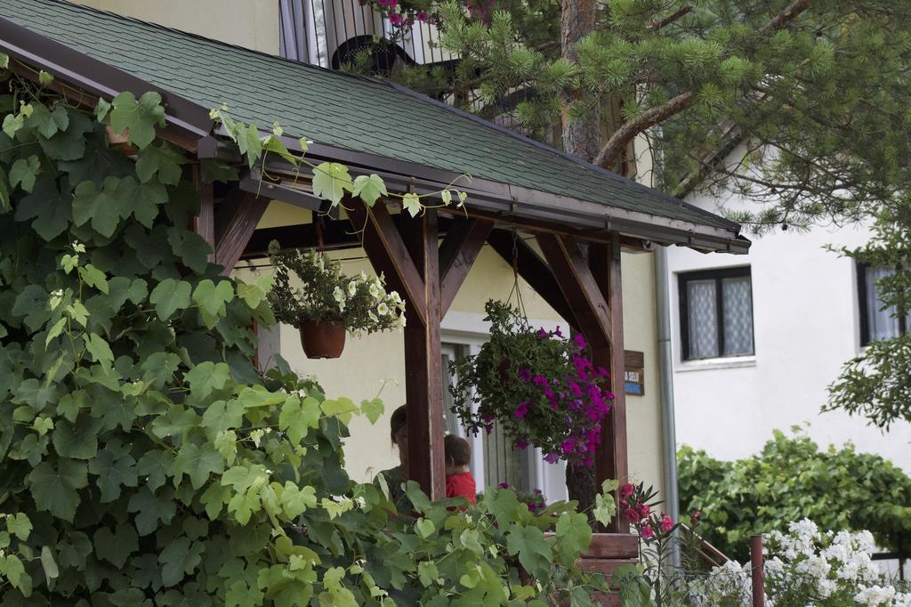 Guest House Sobic Sipovo ภายนอก รูปภาพ